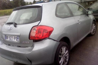 Bras essuie glace arriere TOYOTA AURIS 1