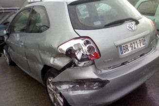 Bras essuie glace arriere TOYOTA AURIS 1