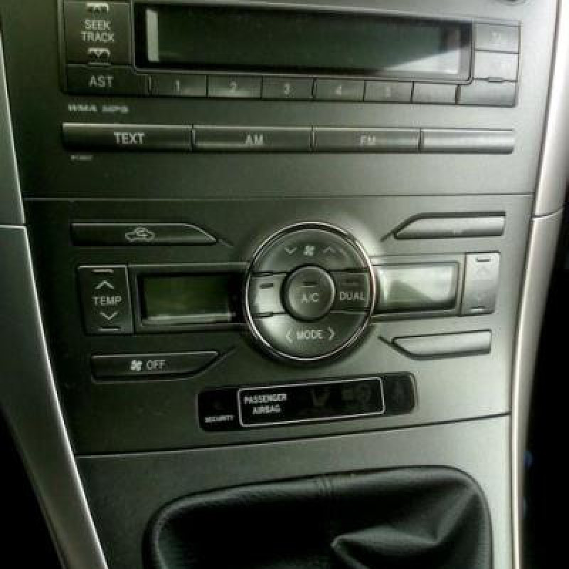 Bras essuie glace arriere TOYOTA AURIS 1 Photo n°6