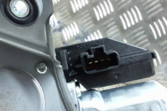 Moteur essuie glace arriere TOYOTA AURIS 1