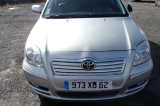 Retroviseur droit TOYOTA AVENSIS 2