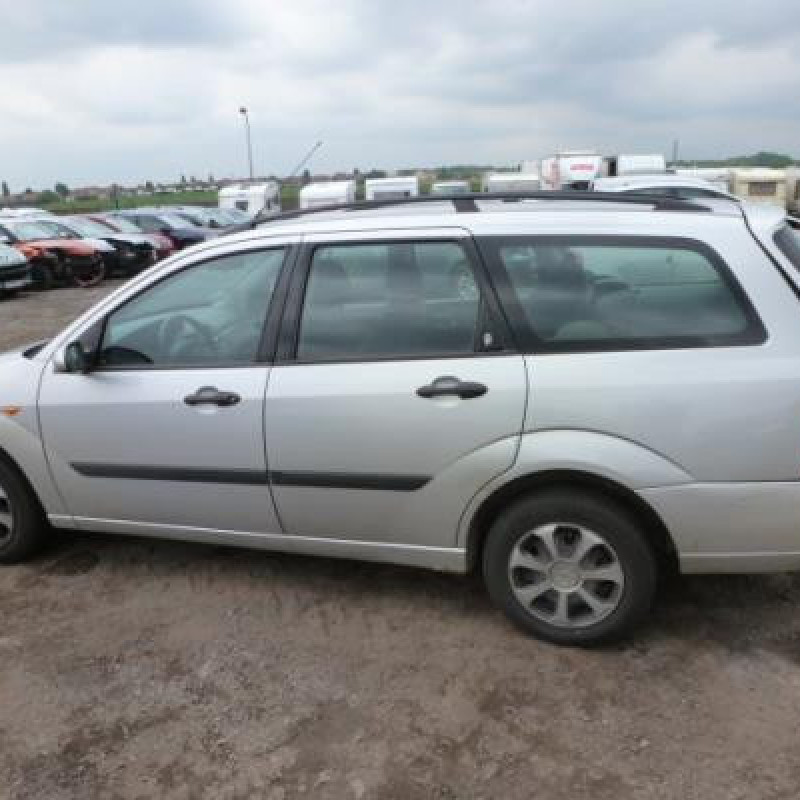 Calandre FORD FOCUS 1 Photo n°5