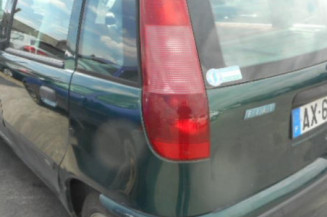 Optique avant secondaire gauche (feux)(clignotant) FIAT PUNTO 1