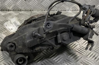 Etrier avant gauche (freinage) AUDI A8 1