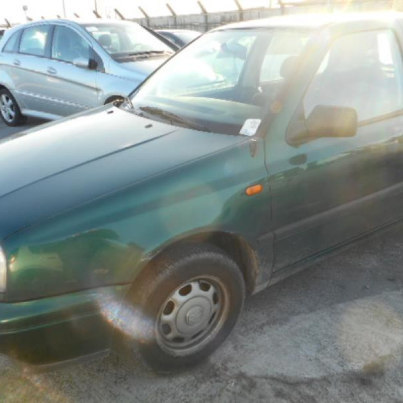 Retroviseur gauche VOLKSWAGEN GOLF 3 Photo n°4
