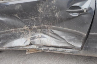 Bras essuie glace avant droit VOLKSWAGEN POLO 4