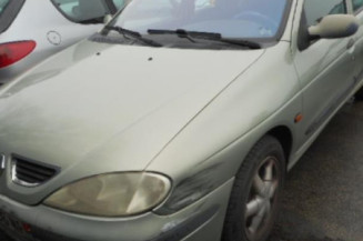 Bloc ABS (freins anti-blocage) RENAULT MEGANE 1 Photo n°1