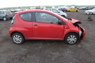 Poignee interieur avant gauche CITROEN C1 1