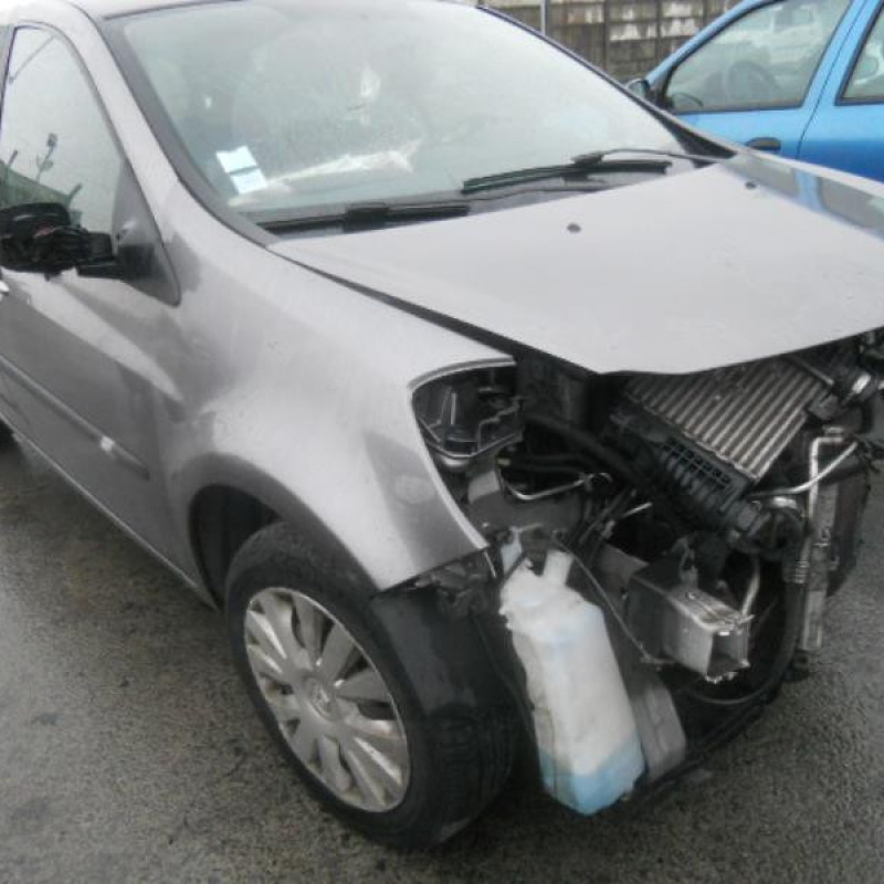 Bloc ABS (freins anti-blocage) RENAULT CLIO 3 Photo n°5