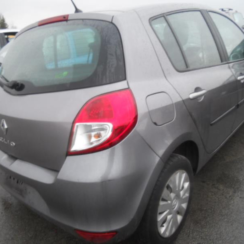 Bloc ABS (freins anti-blocage) RENAULT CLIO 3 Photo n°6