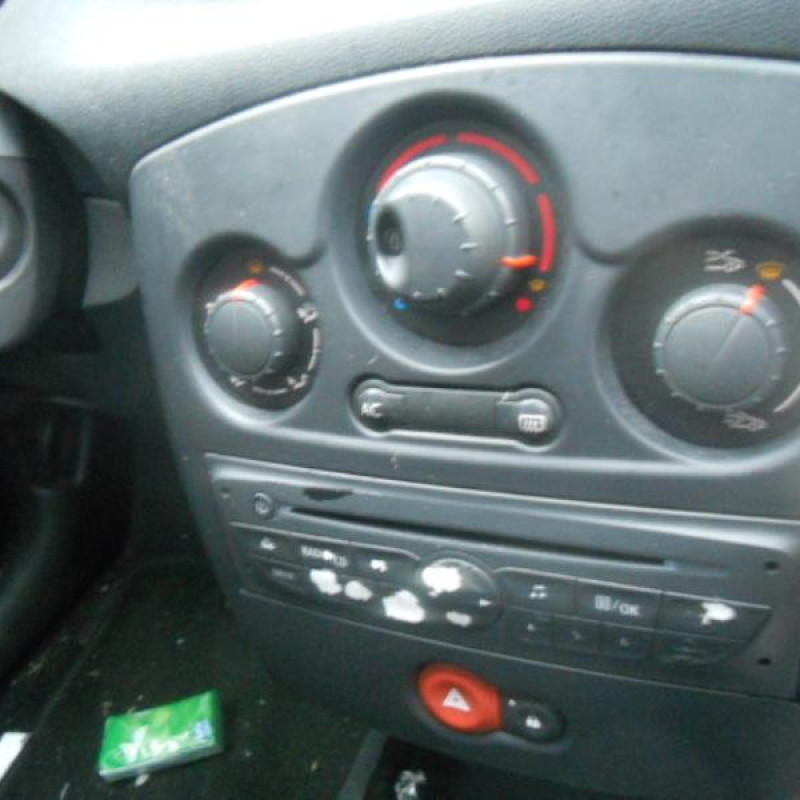 Bloc ABS (freins anti-blocage) RENAULT CLIO 3 Photo n°9