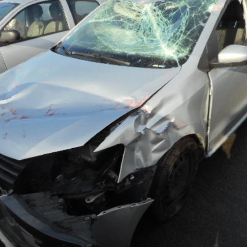 Serrure avant droit VOLKSWAGEN POLO 5 Photo n°4