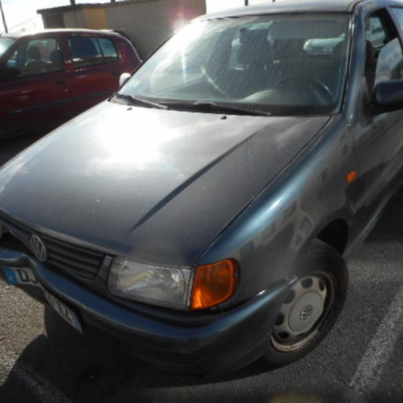 Retroviseur droit VOLKSWAGEN POLO 3 Photo n°3