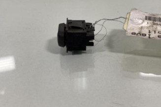 Interrupteur de leve vitre avant droit CITROEN BERLINGO 1