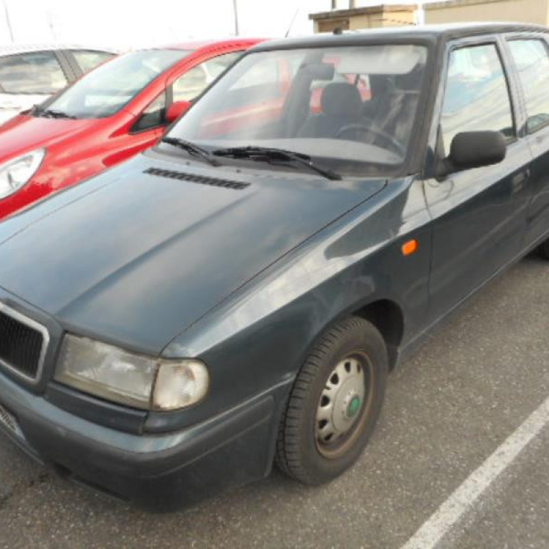 Avertisseur/Klaxon SKODA FELICIA Photo n°4