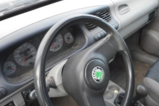 Avertisseur/Klaxon SKODA FELICIA