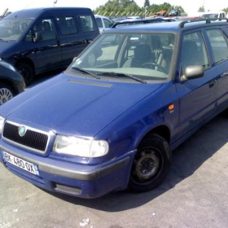 Renfort pare choc avant (traverse) SKODA FELICIA