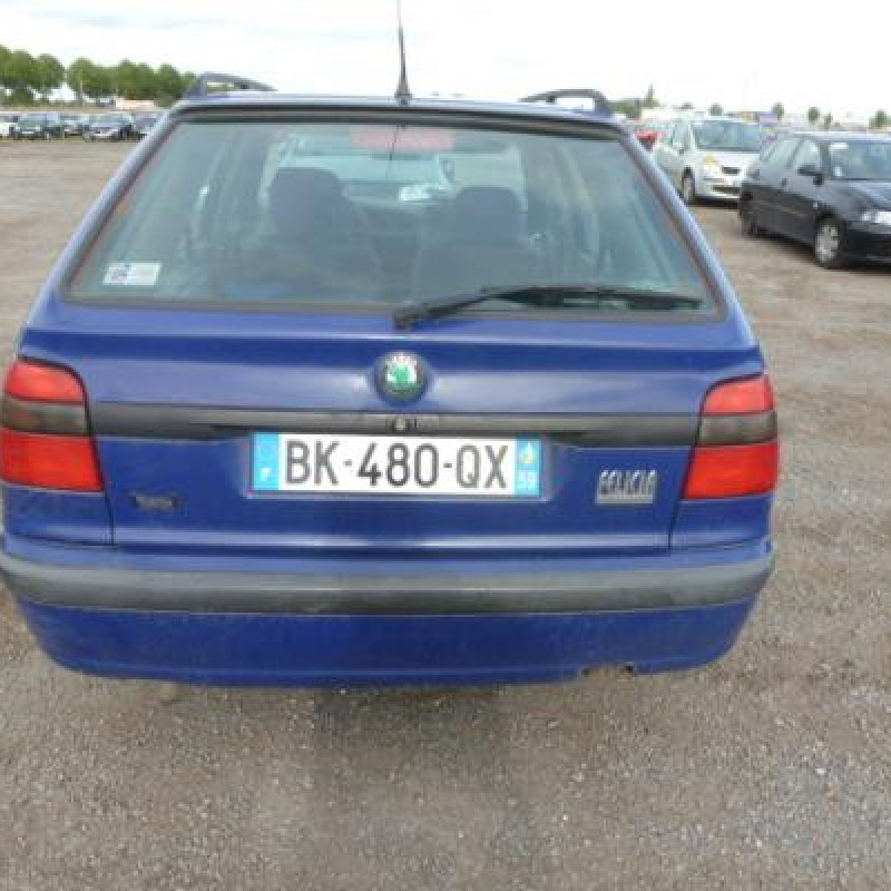 Renfort pare choc avant (traverse) SKODA FELICIA Photo n°11