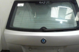 Malle/Hayon arriere SKODA FABIA 1 Photo n°1
