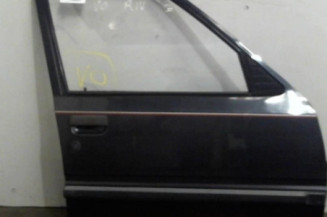 Porte avant droit PEUGEOT 309 Photo n°1