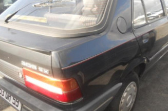 Porte avant droit PEUGEOT 309
