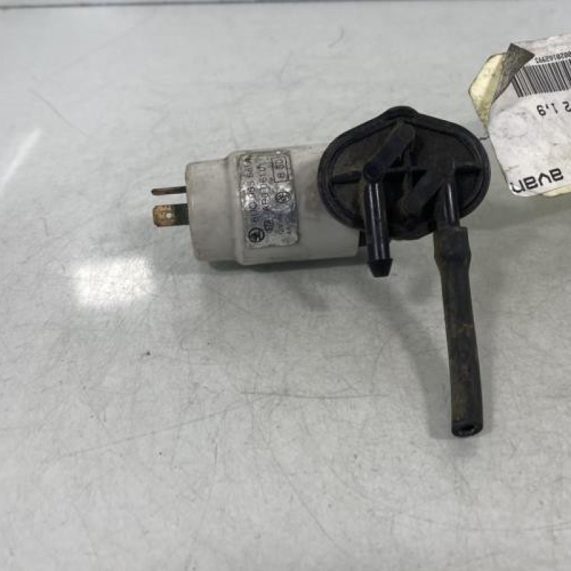 Pompe lave glace avant SKODA FELICIA Photo n°3