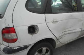 Boitier air bag RENAULT SCENIC 1