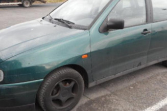 Trappe d'essence SEAT IBIZA 2
