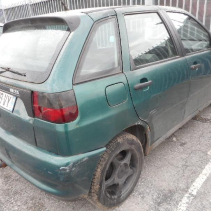 Trappe d'essence SEAT IBIZA 2 Photo n°6