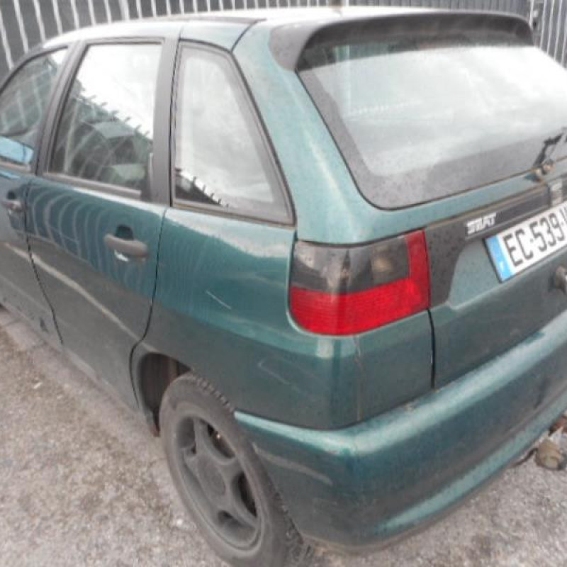 Trappe d'essence SEAT IBIZA 2 Photo n°7