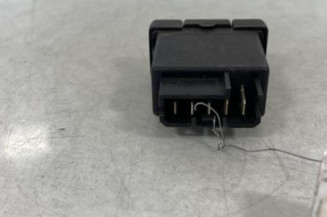Interrupteur de leve vitre avant gauche RENAULT R19