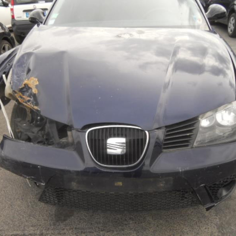 Trappe d'essence SEAT IBIZA 3 Photo n°5