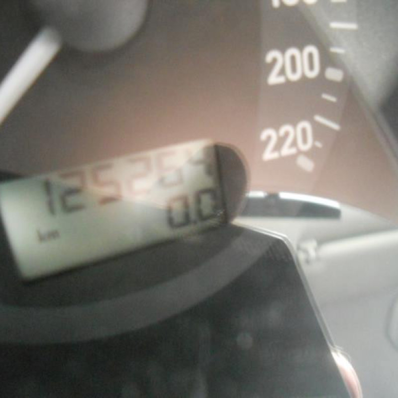 Trappe d'essence SEAT IBIZA 3 Photo n°12