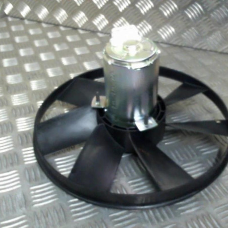 Moto ventilateur radiateur VOLKSWAGEN PASSAT 7 Photo n°1