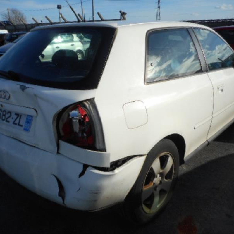 Porte avant droit AUDI A3 1 Photo n°5