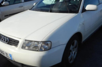 Retroviseur droit AUDI A3 1