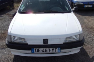 Bras essuie glace arriere PEUGEOT 106 Photo n°1