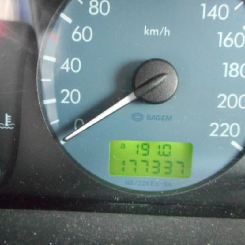Traverse superieure CITROEN XSARA Photo n°8