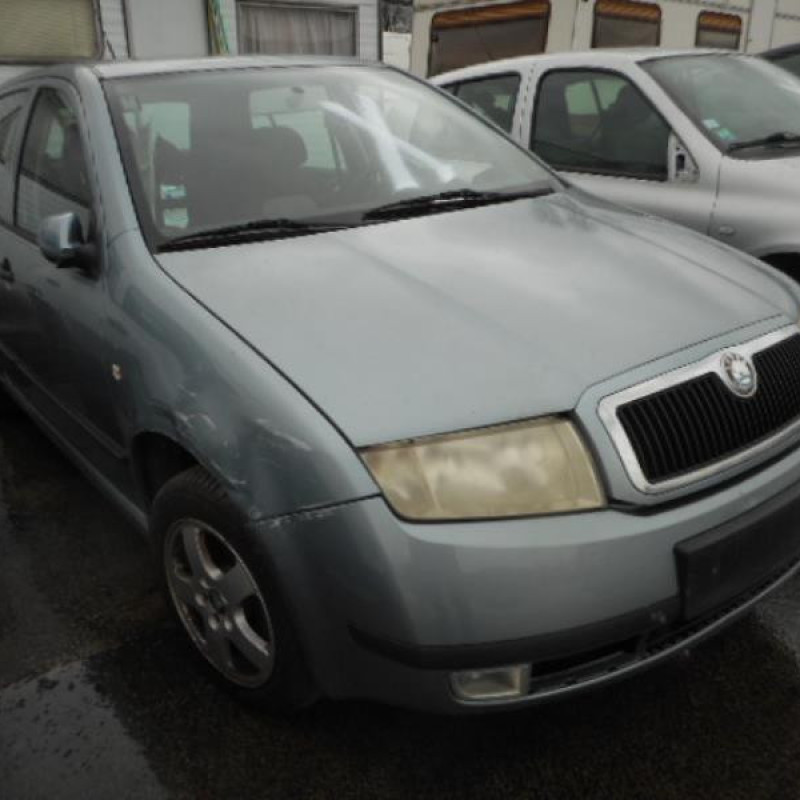 Trappe d'essence SKODA FABIA 1 Photo n°5