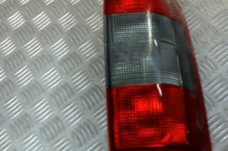 Feu arriere principal droit (feux) OPEL OMEGA B Photo n°1