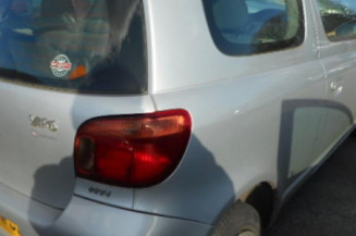 Commodo d'essuie glaces TOYOTA YARIS 1