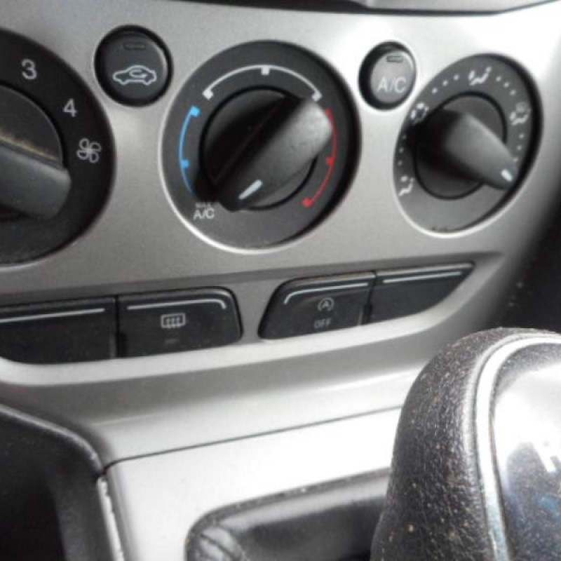 Ceinture arriere gauche FORD FOCUS 3 Photo n°9
