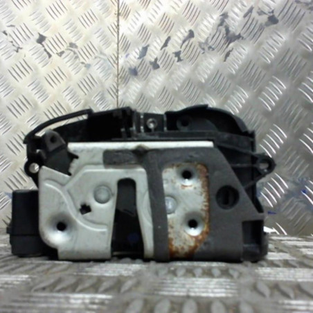Serrure avant gauche FORD FOCUS 3