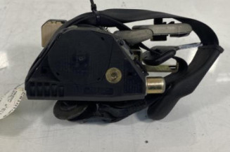 Pretensionneur de ceinture avant gauche MAZDA 626 4 Photo n°1