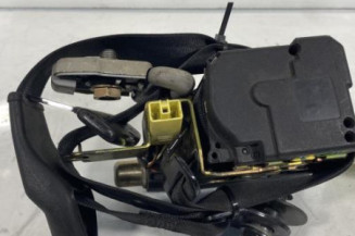 Pretensionneur de ceinture avant gauche MAZDA 626 4