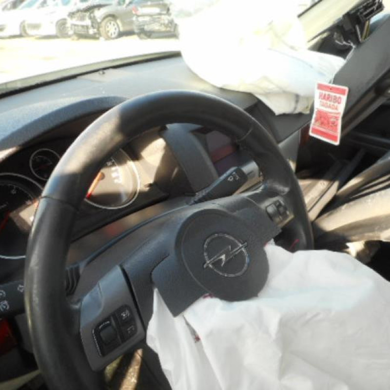 Bouton de warning OPEL ASTRA H Photo n°9