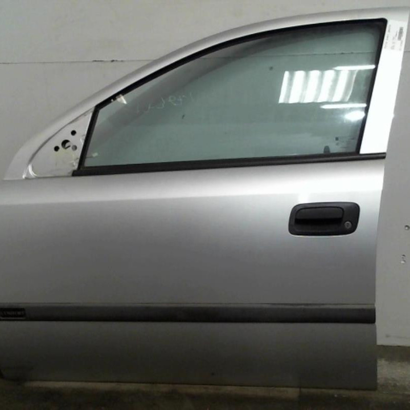 Porte avant gauche OPEL ASTRA G Photo n°1