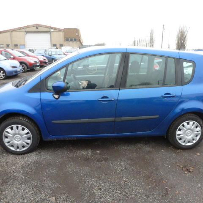 Trappe d'essence RENAULT GRAND MODUS Photo n°4