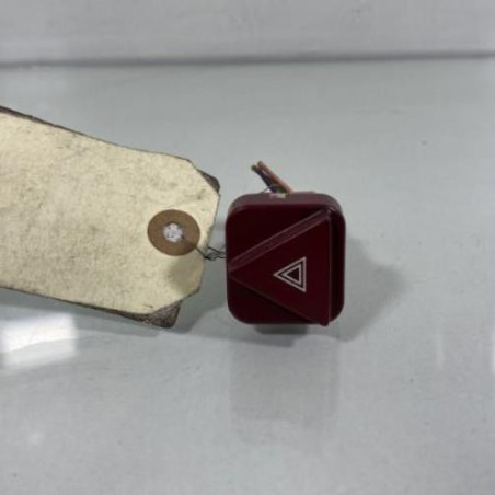 Bouton de warning PEUGEOT 1007 Photo n°1