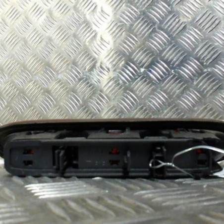 Feu arriere stop central RENAULT CLIO 1